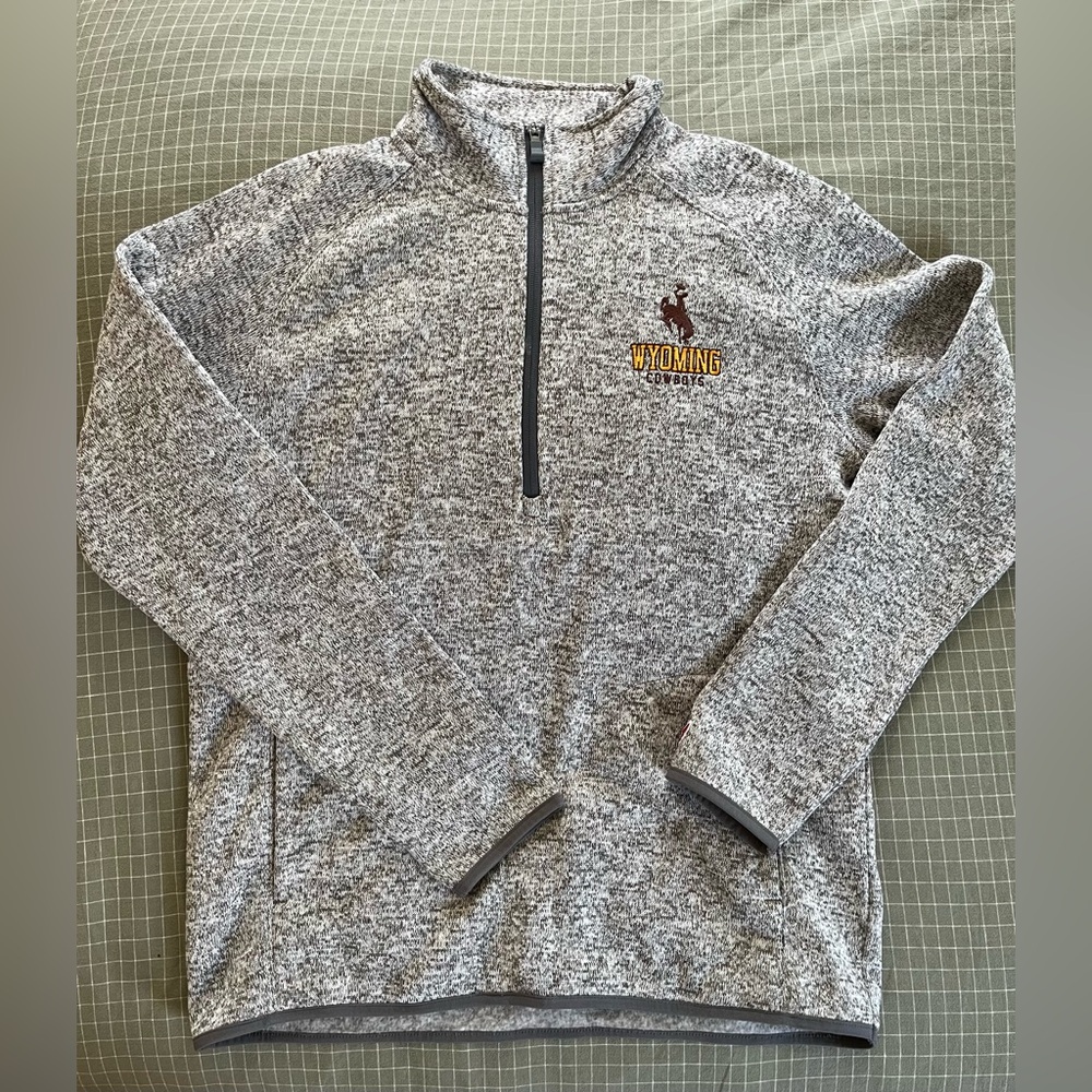 League University of Wyoming Cowboys Women’s Gray Quarter-Zip Sweatshirt Size M